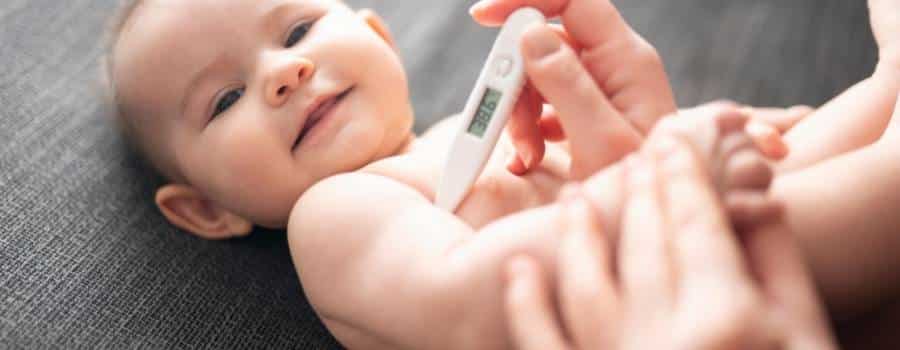 Beste baby thermometer om de koorts te meten van een kind