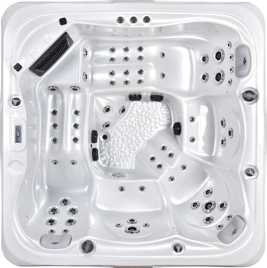 jacuzzi king spa deluxe 6823 5 pers 68 jets 2200x2200 1