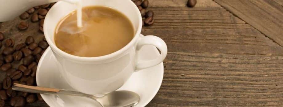 Beste koffiemelk om je koffie minder bitter te maken