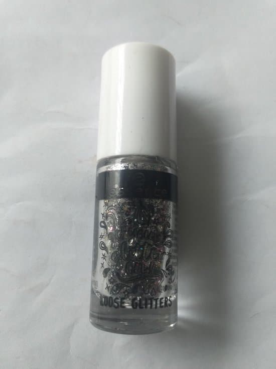 essence get your glitter on loose glitters 04 punk pinata 1