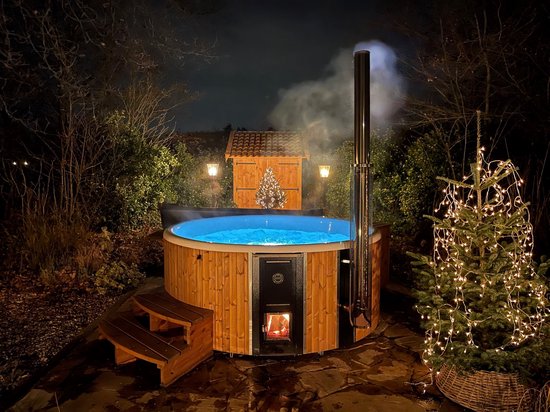 hot tub skargards rojal dualburn o 190 hottub met geintegreerde kachel