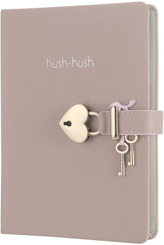victorias journals dagboek met slot sleutel en geschenkdoos hush hush 1